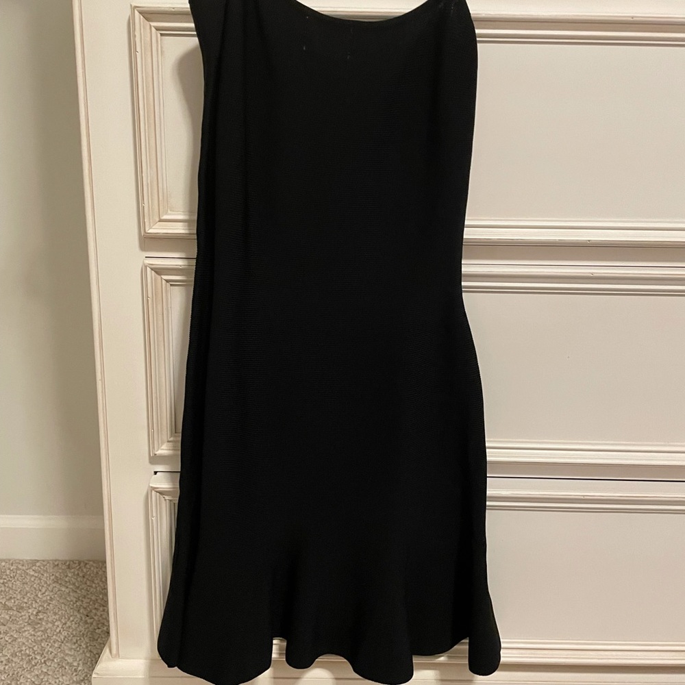 Black LF bodycon dress with ruffle at bottom - Picture 2 of 3